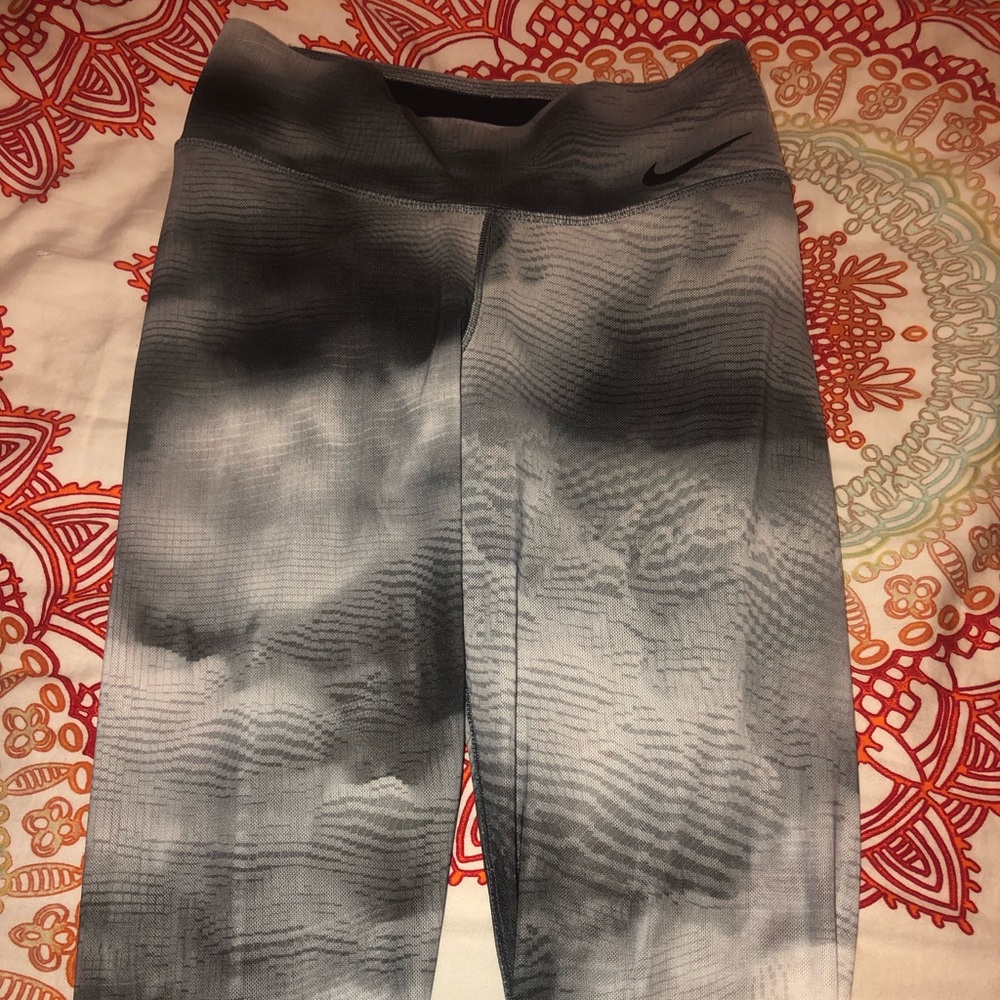 Nike leggings